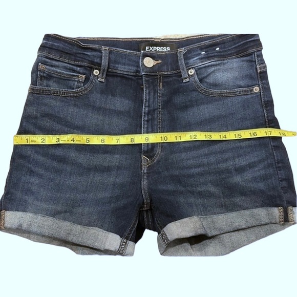 Express Midi Denim Shorts Size 6 - Picture 4 of 8